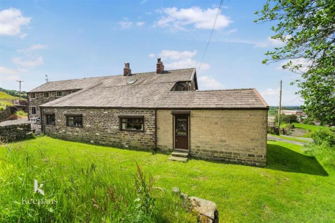 3 bed Semi-Detached for sale Image 11