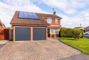13, Meadway, Spalding PE11 3LQ