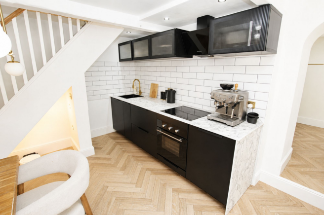 3 bed Semi-Detached for sale Image 8
