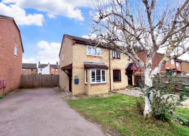 125, Compton Way, Northampton NN6 0DE
