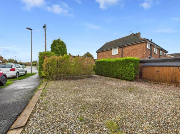 Driveway/Parking