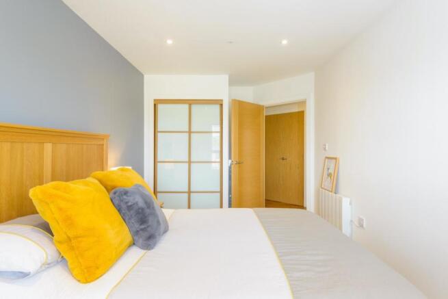 ERAUQSEHT98 - Bedroom F.jpg