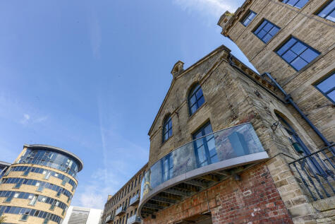 Link Building, Victoria Mills, Salts Mill Road, Shipley, Bradford ~ SOME WORKS required ~