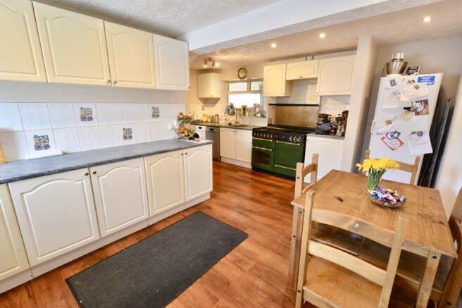 Kitchen diner