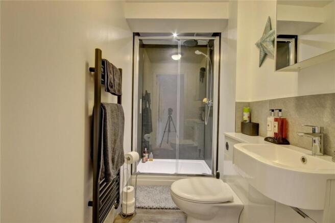 Ensuite 2