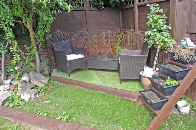 Garden Snug