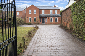 23, Pinfold Lane, Mirfield WF14 9HZ