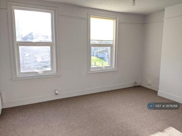 Front Room (1 Of 2)