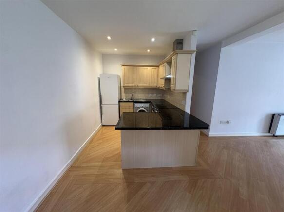 Pullman Court, Morley, Leeds photo 4