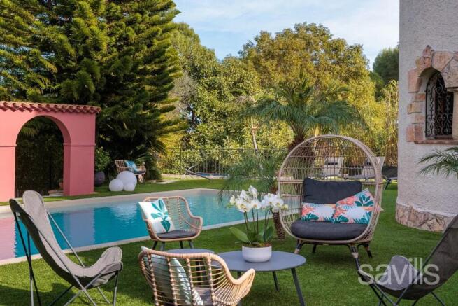 terrace, swimming pool, villa for sale Cap d'Antib