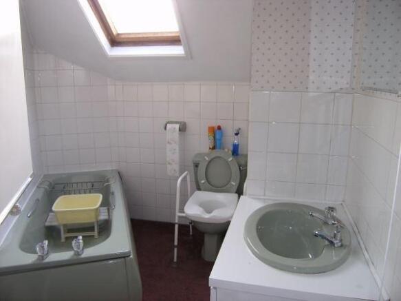 Photo 6