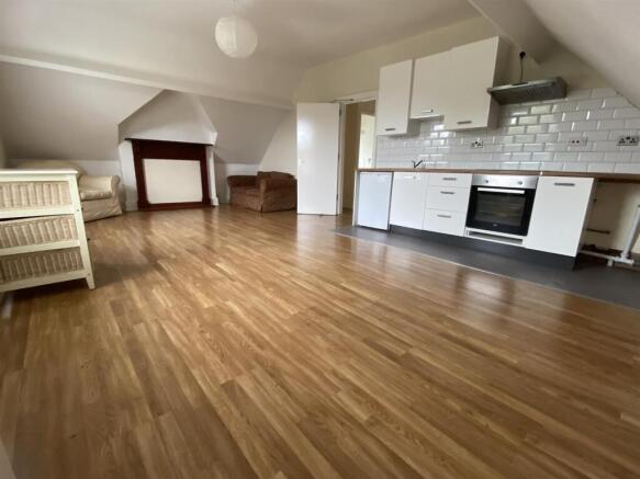 Open plan living/dining kitchen
