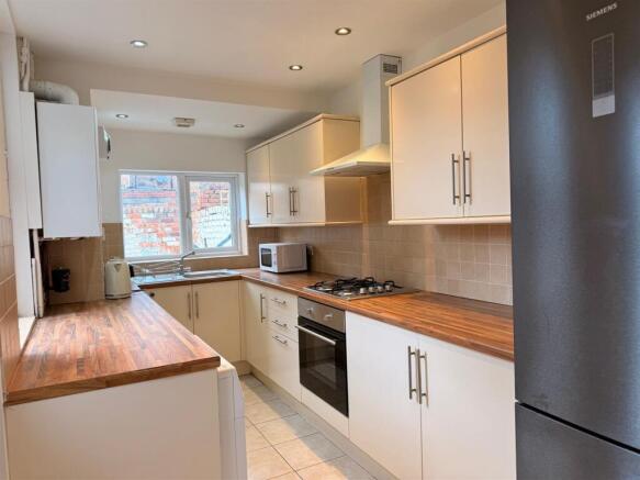 Kitchen.jpg