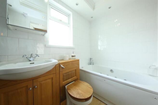 42 Caerphilly Rd 430