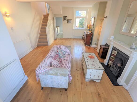 Living Room (3)