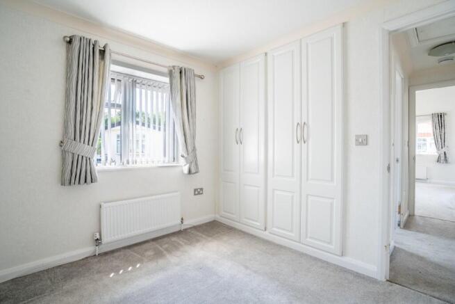 2 bed Park Home for sale Image 11