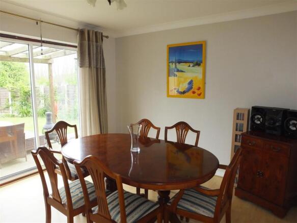Dining Room .JPG
