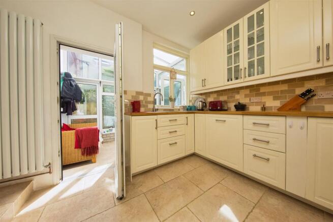 74 Marlborough Rd 1325.jpg