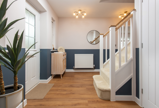 Lynton-Hallway