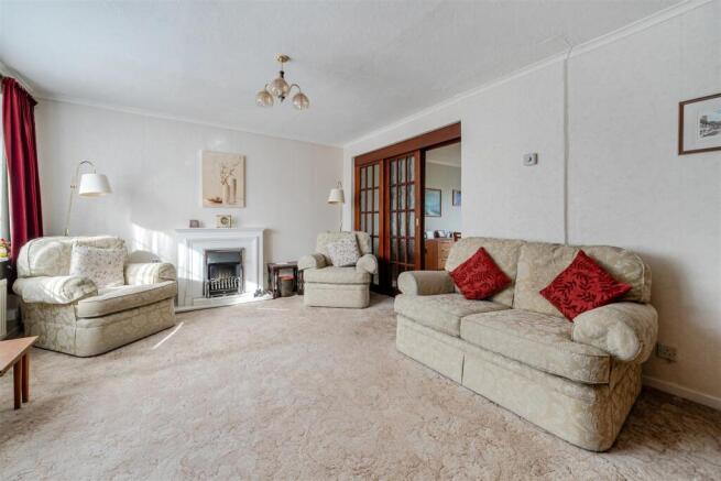 Bean Oak Road, Wokingham, Berkshire, RG40 1RJ photo 3