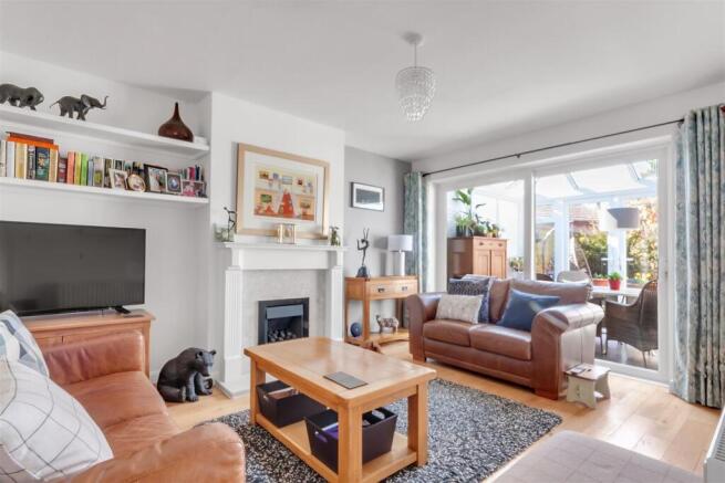 Sitting Room 2.jpg