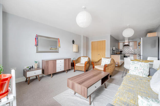 1409334-26-698b39...