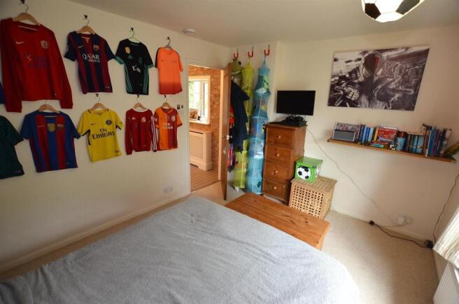 Photo 16