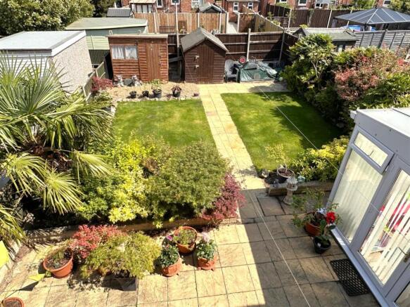 Lovely Rear Garden 194