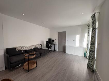 Kappa Court, Etwell Place, Surbiton, KT5