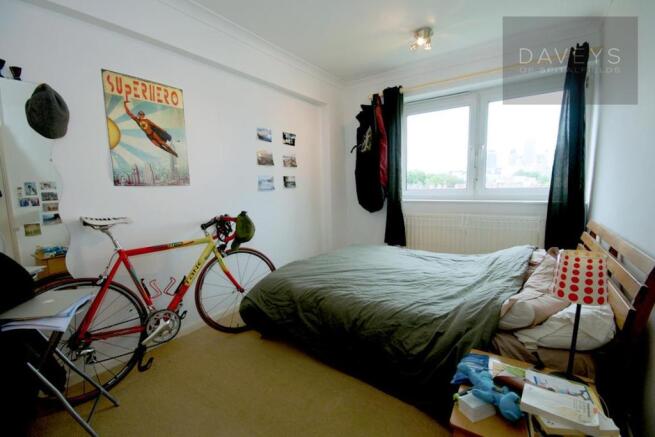 12ATTILBURGH-bed2.jpg