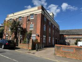 7, Amberley Court, Colebrook Road, Southborough, Tunbridge Wells TN4 9BP