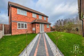 18, Grasmere Gardens, Frinton-on-sea CO13 0SX
