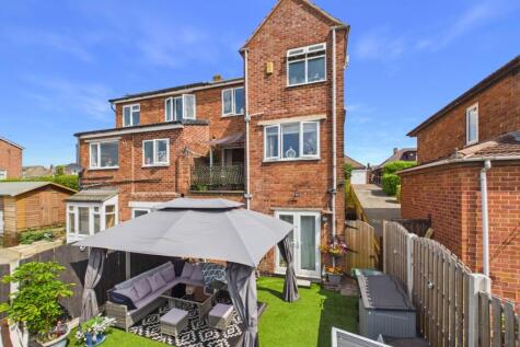 Rosegarth Avenue, Aston, Sheffield, South Yorkshire, S26