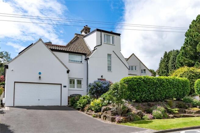 4 bed Detached for sale Image 12