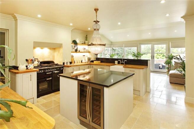 Kitchen/Breakfast Rm
