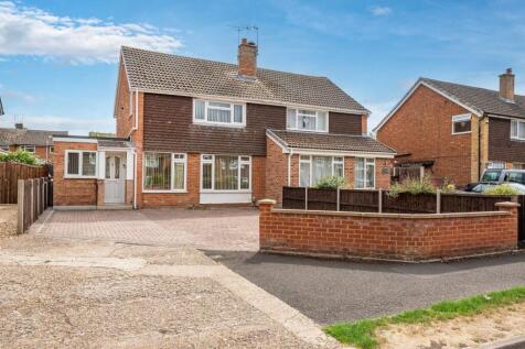 Madrid Road, Andover, SP10