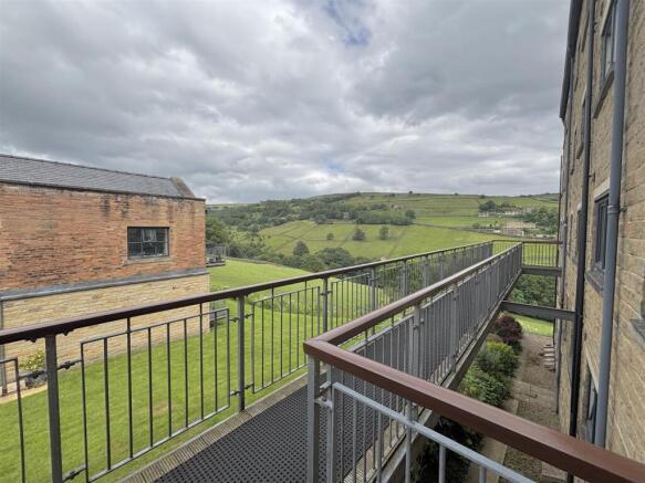 2 bed Apartment for sale Image 7