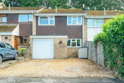 Jerrymoor Hill Finchampstead, Berkshire, RG40 4UG