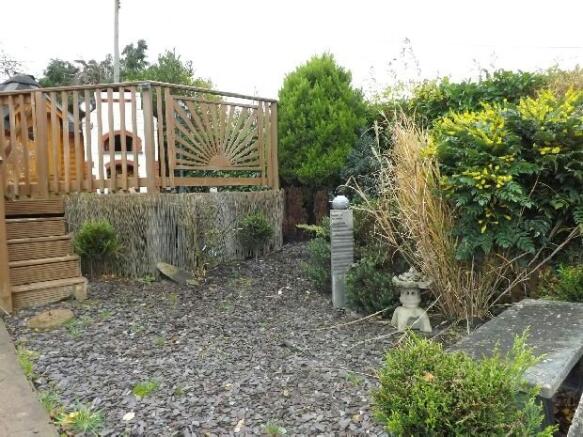 outside pic 3