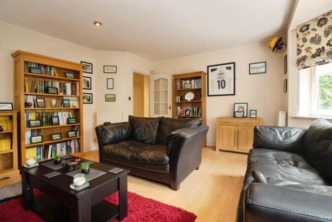 Living/Dining Area