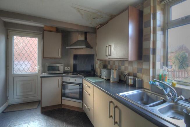 Kitchen 1