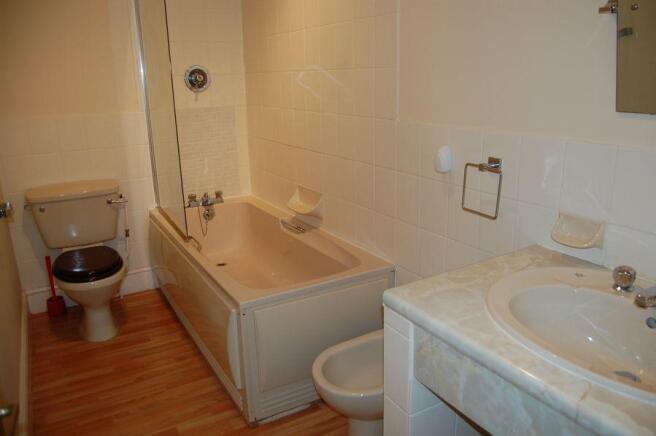ENSUITE