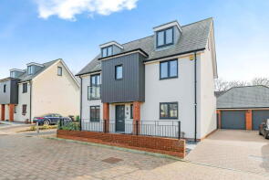 2, Claypit Copse, Southampton SO31 1EX