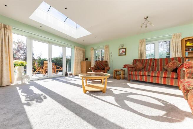 11 Hitchin Road Annexe interiors-8.jpg