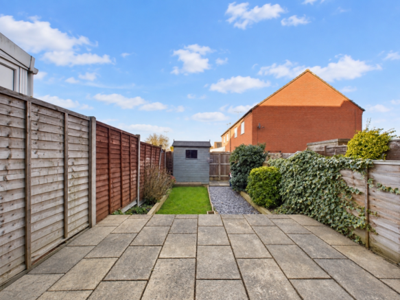 Bright, tidy garden ready for listing