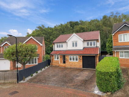 Chandler Grove, Treeton, Rotherham, S60 5TY