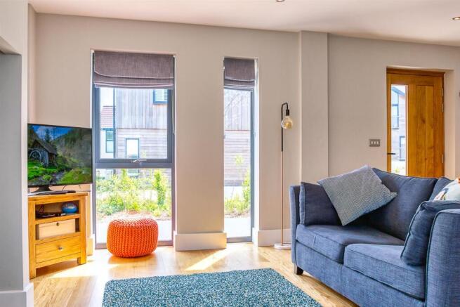 Kitchen / Living Room