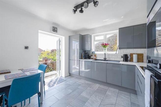 Kitchen/Dining Room