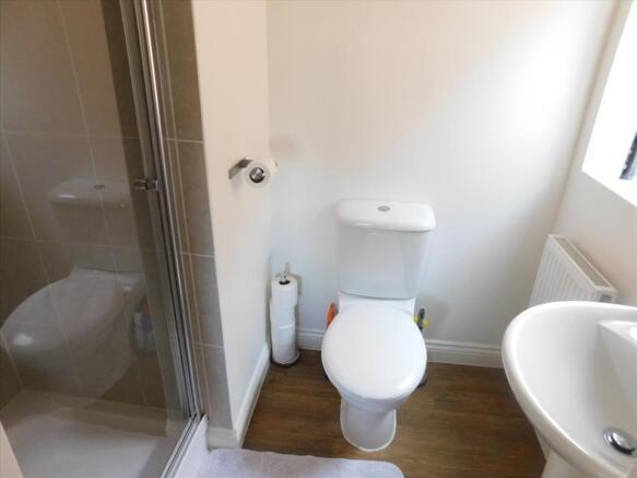 EN SUITE