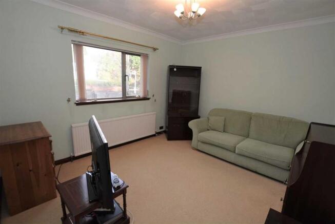 T V ROOM (Bedroom 5)